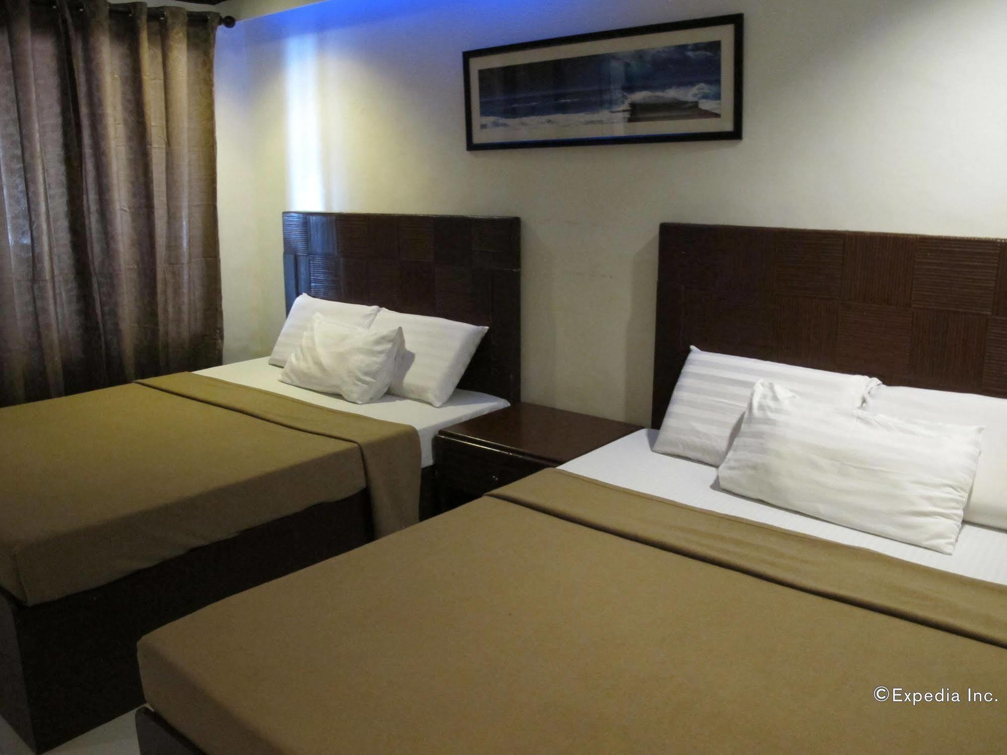 Bluefins Resort Lapu-Lapu City Exterior foto