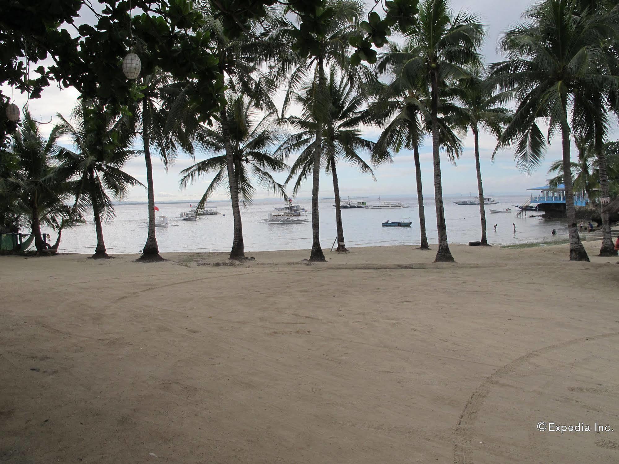 Bluefins Resort Lapu-Lapu City Exterior foto